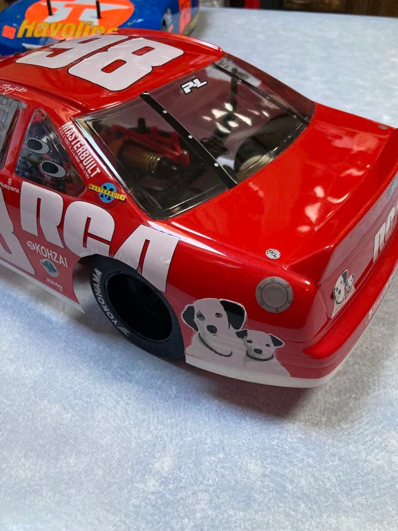 【タミヤ】RCカー1/10.Cカーシャーシ/メカ付き、ボディ/フォード•ナスカー