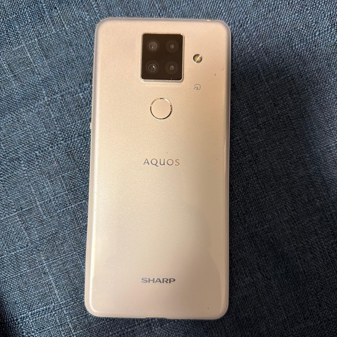 SHARP AQUOS sense4シルバー