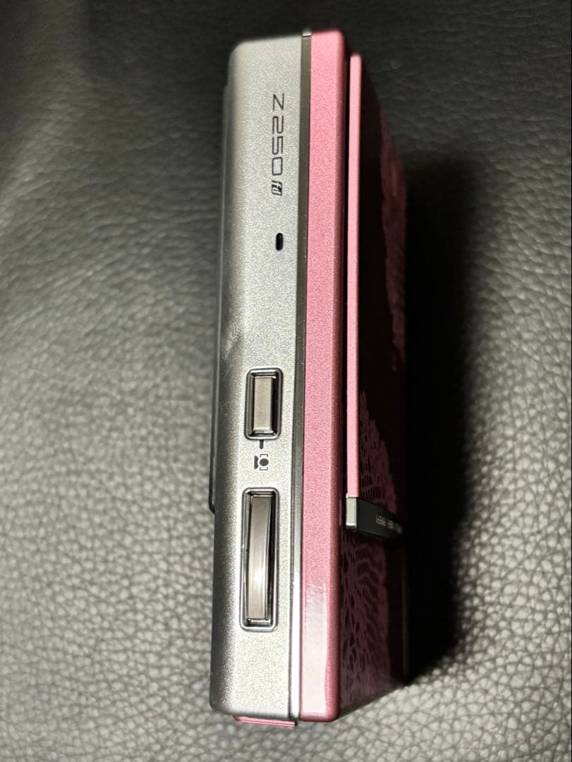 FUJIFILM デジカメ FinePix z250fd ピンク⭐︎ミニ三脚付き⭐︎