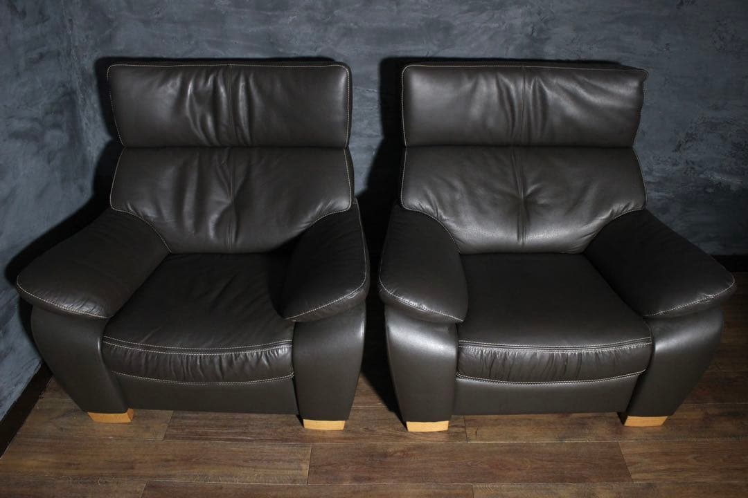 kurokuma　カリモクのある暮らし　ZT73 36万ソファ　　グレー