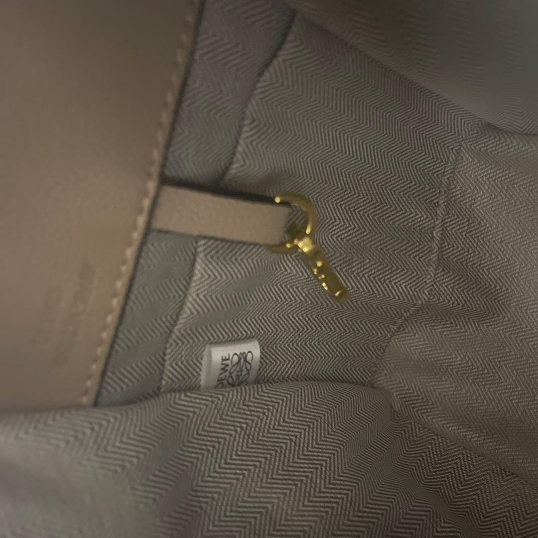 【あんしん鑑定付き新品未使用】LOEWE ハンモックスモール サンド