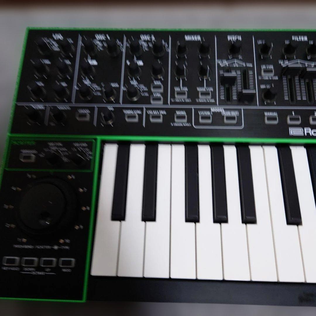 Roland AIRA SYSTEM-1 PLUG OUT シンセサイザー