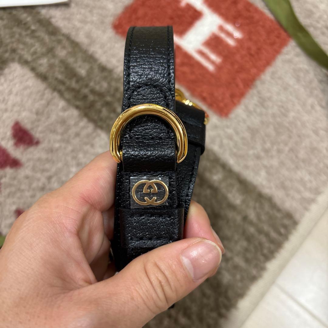 正規品　GUCCI ブラック レザー リード　Sサイズ