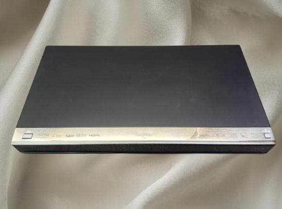 シャープブルーレイレコーダー【BD-W560】