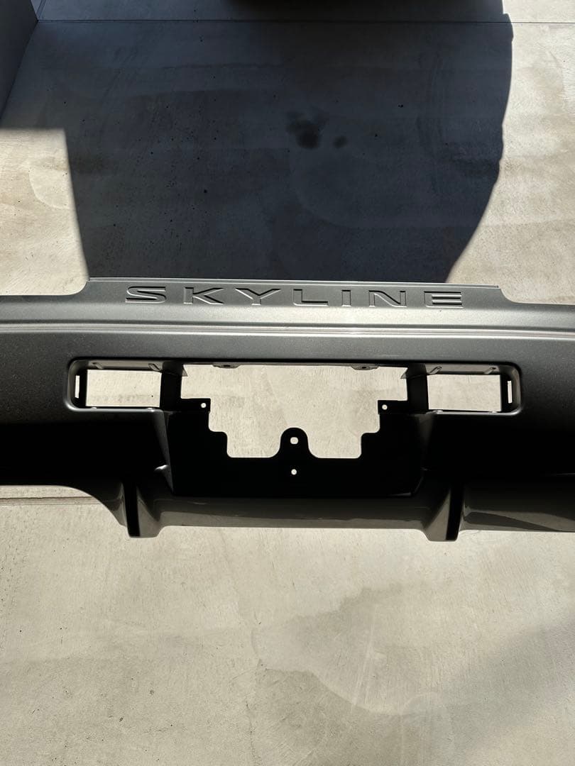 【直接引取】bnr34 リアバンパー　シルバー