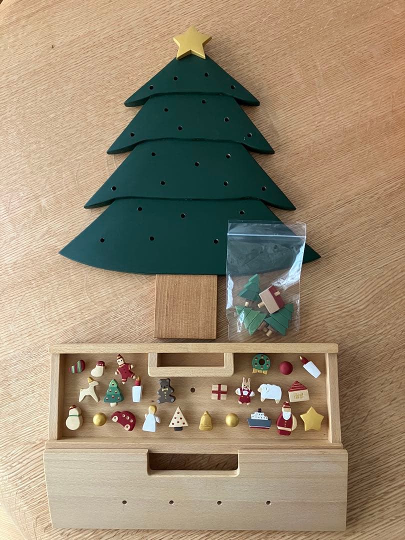 木のアドベントカレンダー　里のみのる工房
