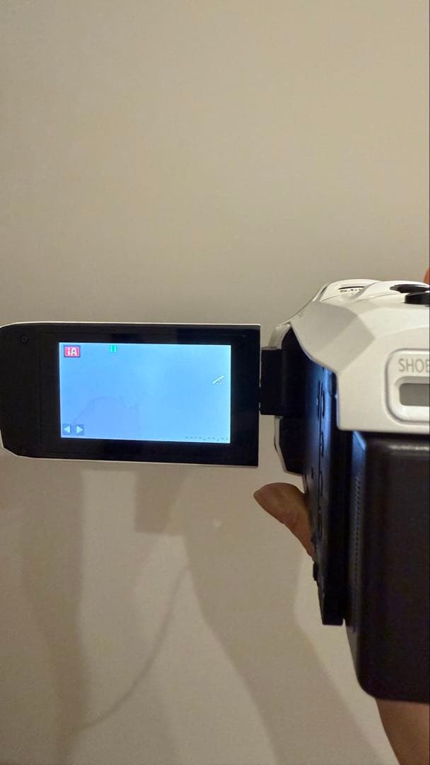 Panasonic 4K ビデオカメラ 本体　HC-VX990M