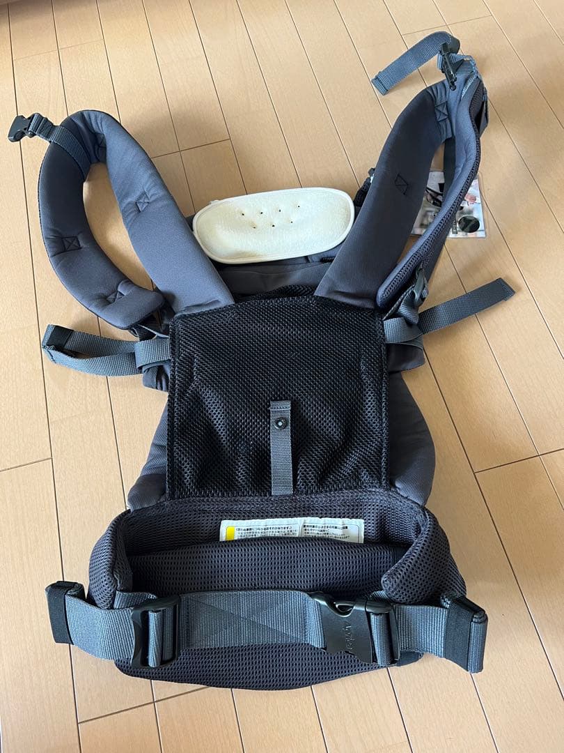 Aprica ラクリス　抱っこ紐 ダークグレー