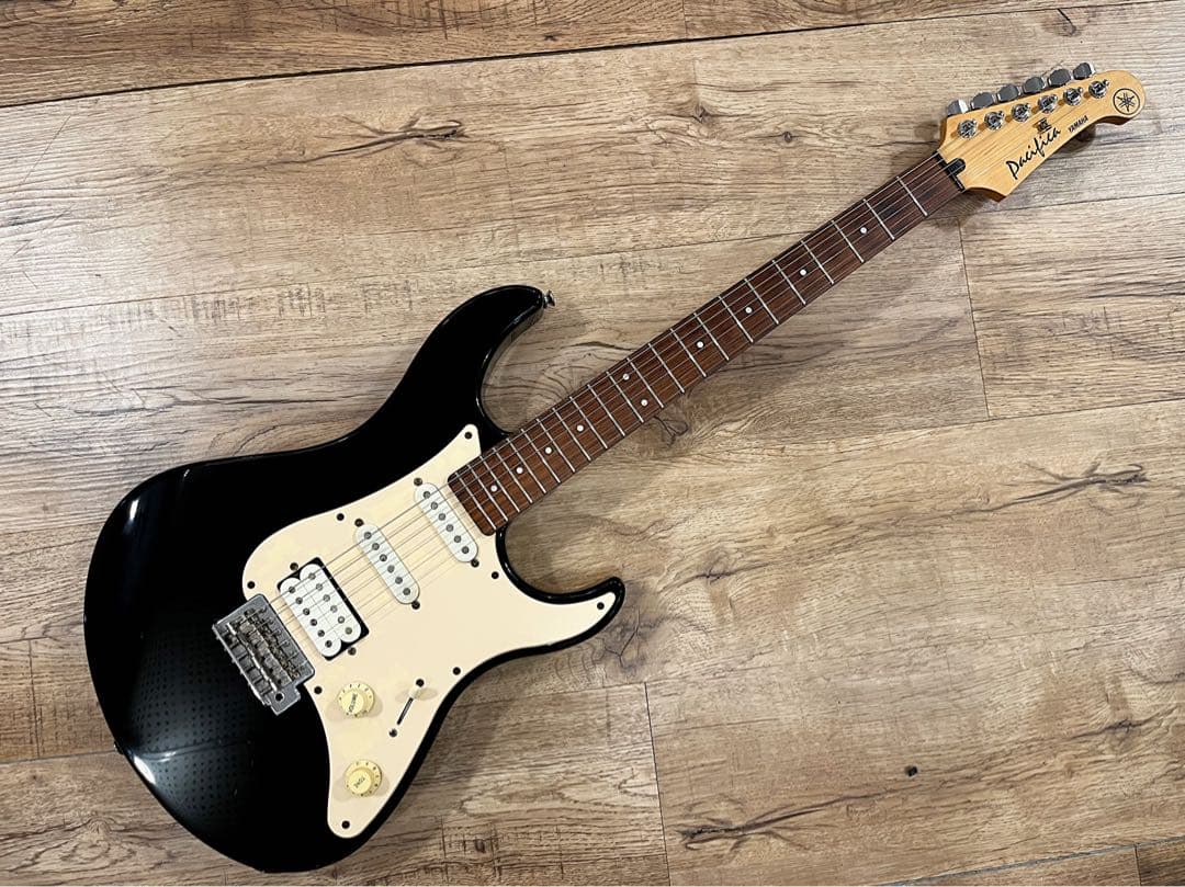 【メンテナンス済み】YAMAHA Pacifica 112