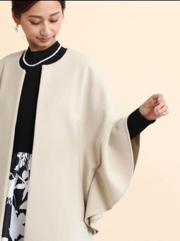 新品未使用　FENNEL　ノーカラー　フレアスリーブ　スプリング　コート　日本製