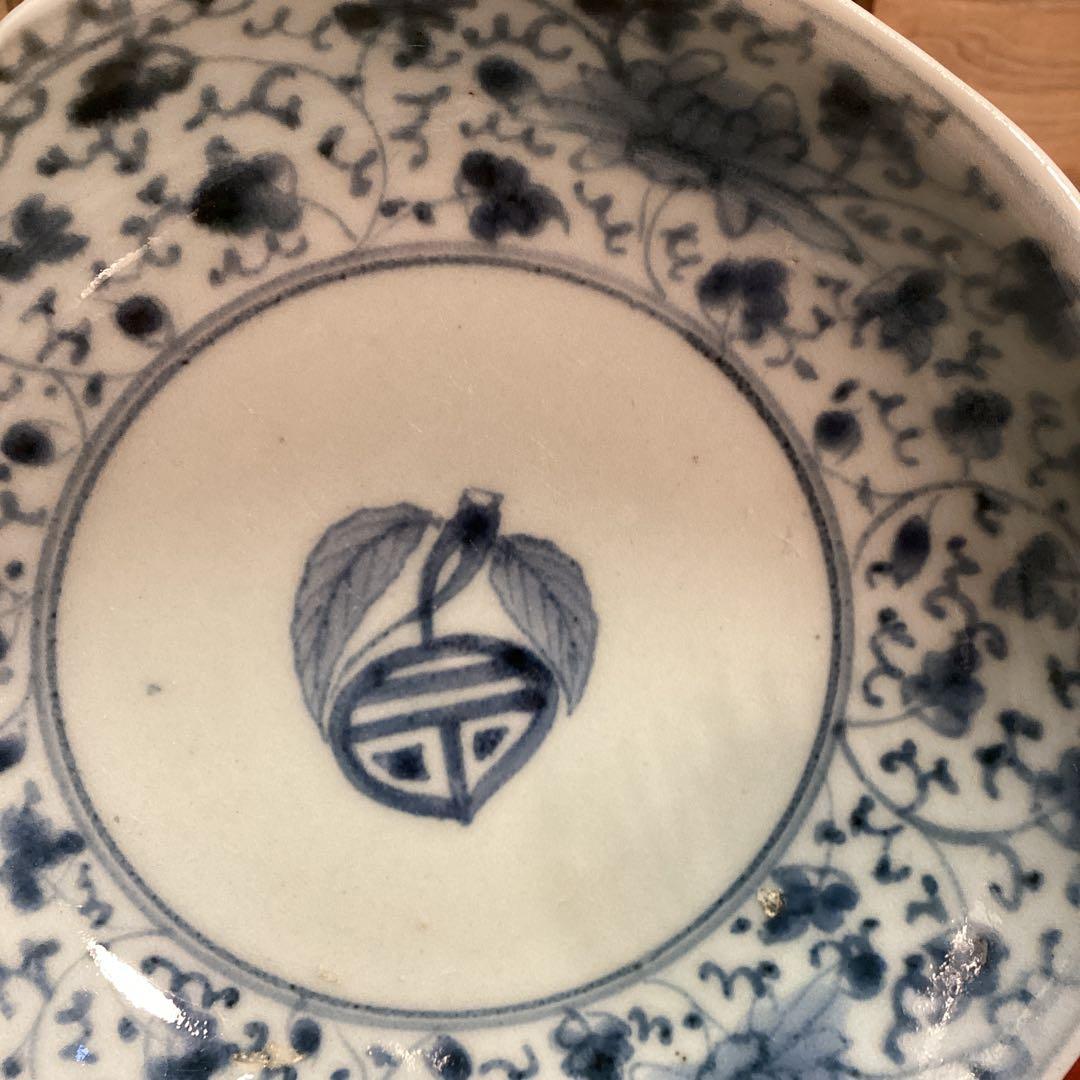 A996❷古伊万里　染付（柿右衛門）花唐草　見込栗紋様　輪花型　膾皿　1枚
