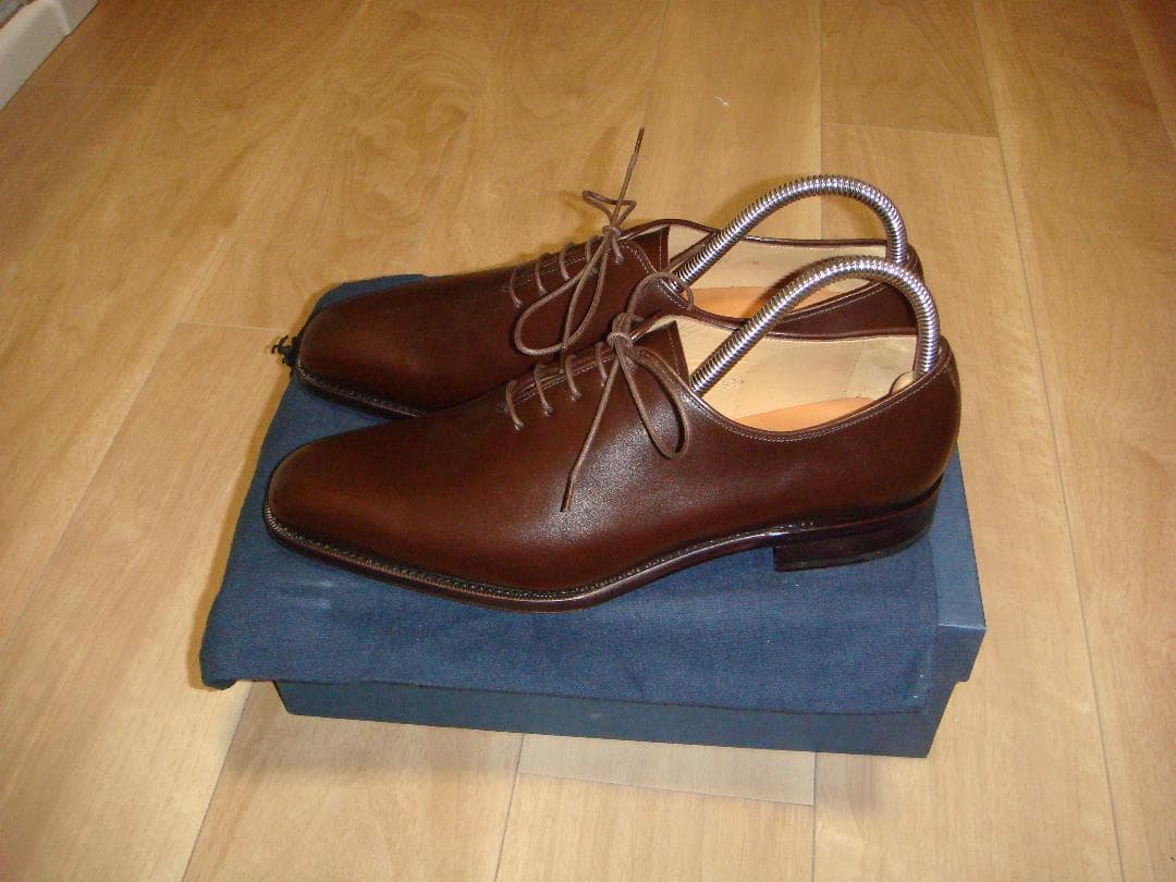 【未使用品】ヤンコ（YANKO）　ホールカット革靴　サイズ８　１４１８３