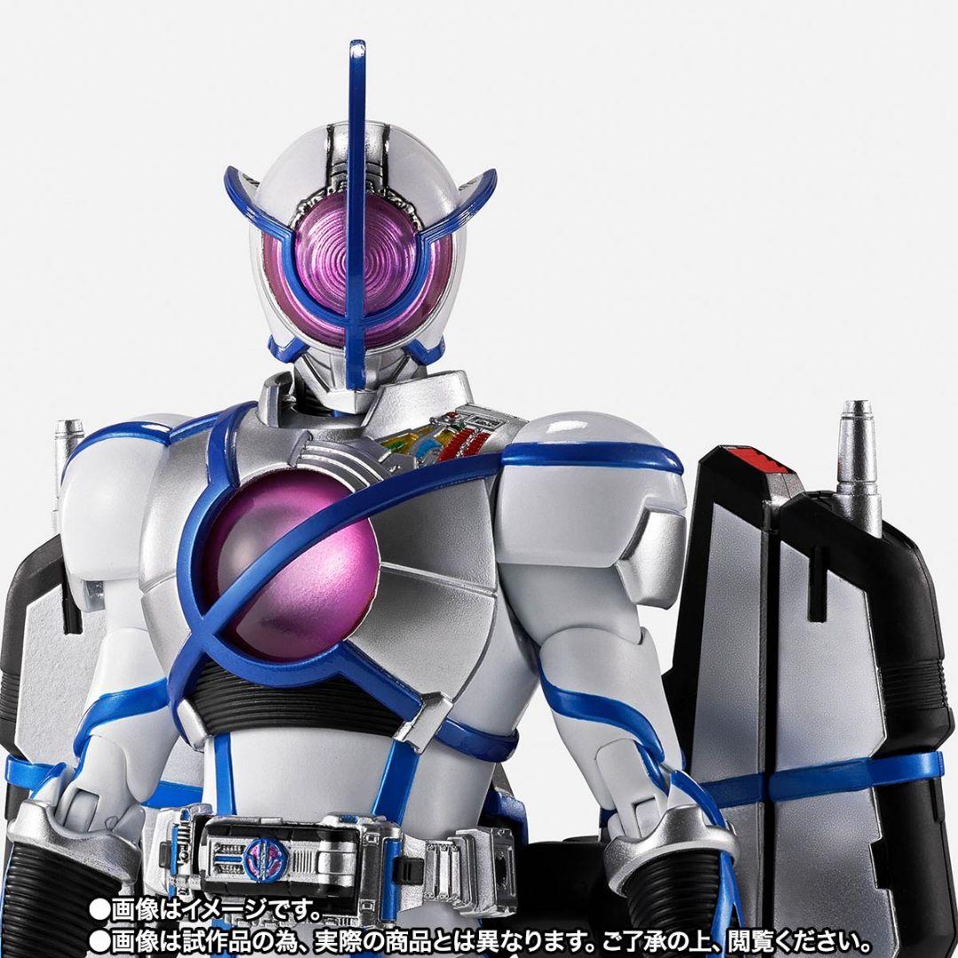 shfiguarts 真骨彫製法　仮面ライダーサイガ