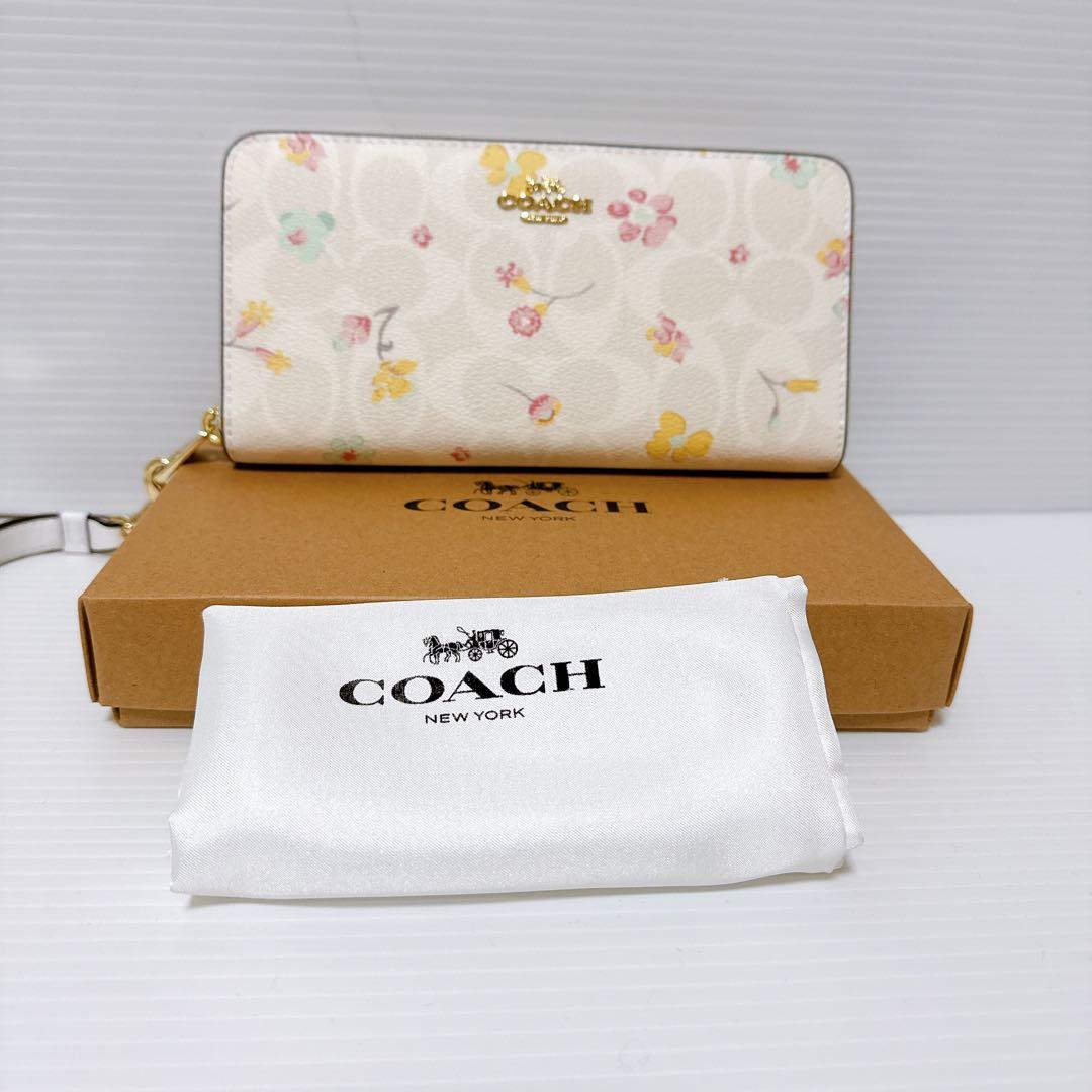 【新品未使用】COACH　長財布　C8695　IMCAH ホワイト　花柄