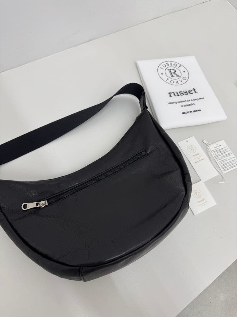 russet ソフトレザーラウンドショルダーバッグ(CE-1326)