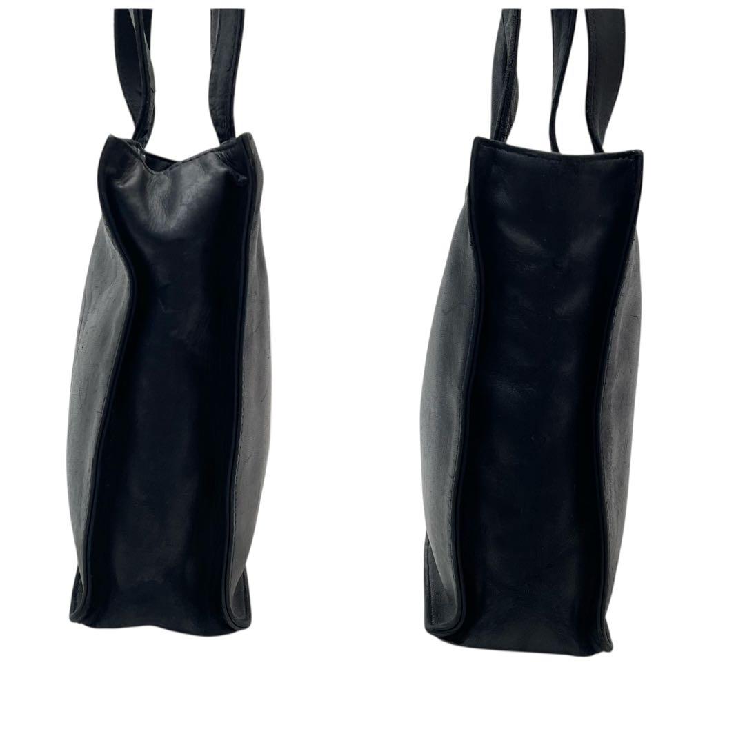 Moonチャン　　　　シャネル ラムスキン レザー ハンド バッグ