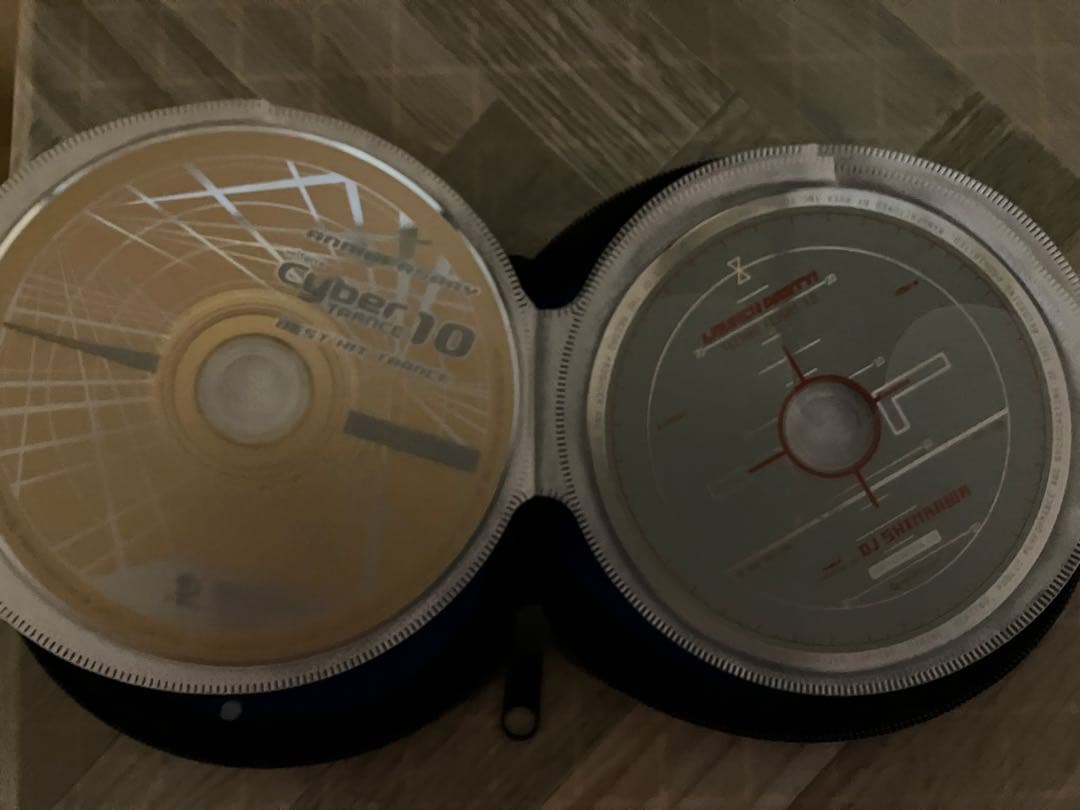 エレクトロニックトランスミュージックのCD60枚組コレクション