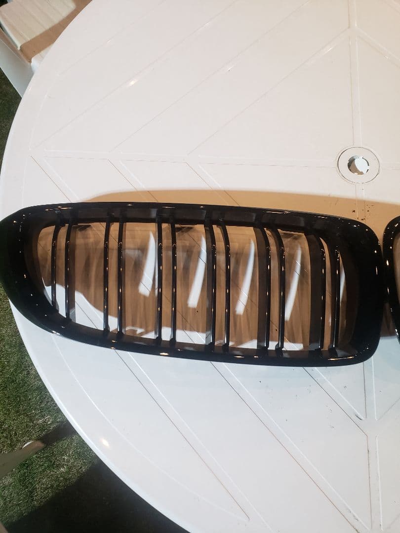 BMW  M4 フロントグリル