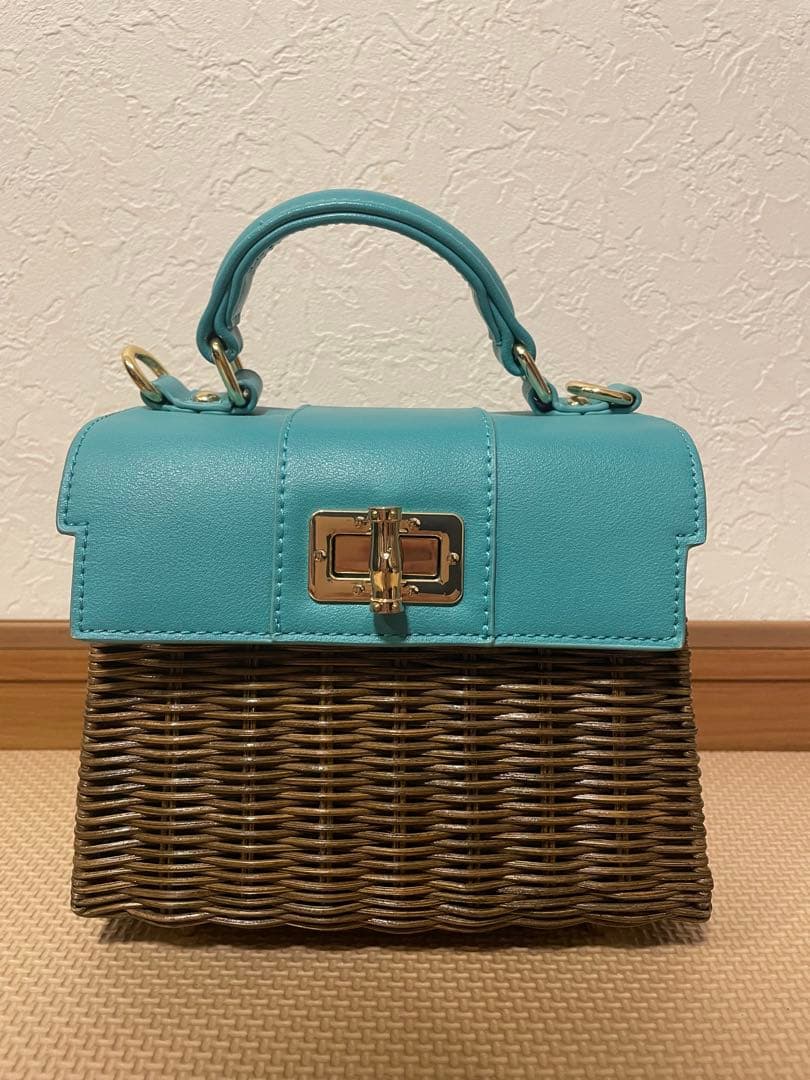 ダイアナ　かごバック