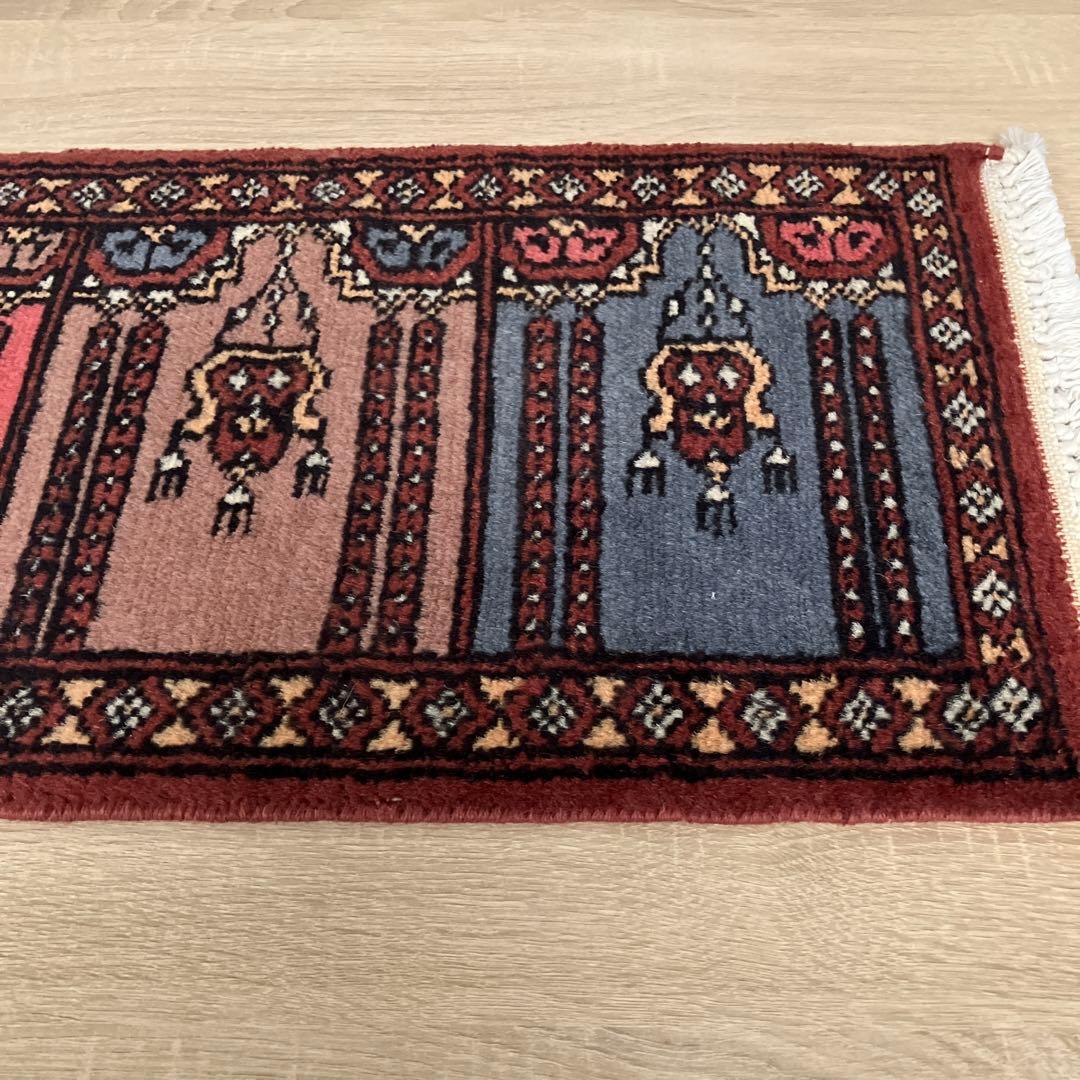 ラグ手織り絨毯　ミニラグ　ヴィンテージ ラグ　トライバルラグ32cmx63cm