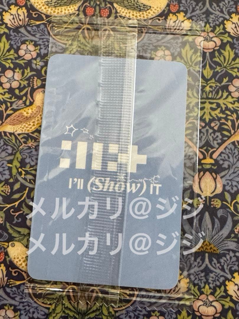 ILLIT モカ デビューショーケース トレカ サノク