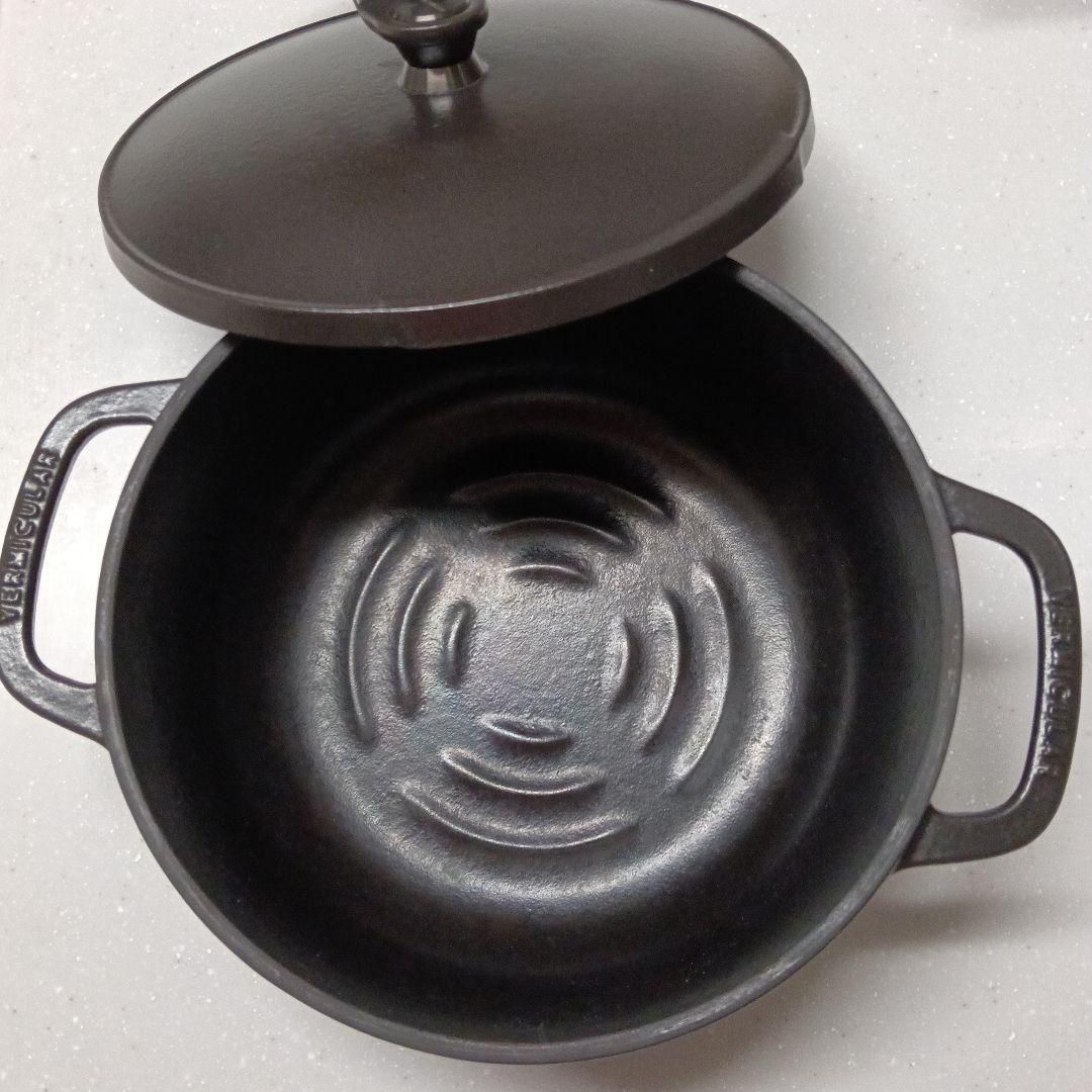 VERMICULAR OVEN POT 2 　18cm マットブラック　オマケ付