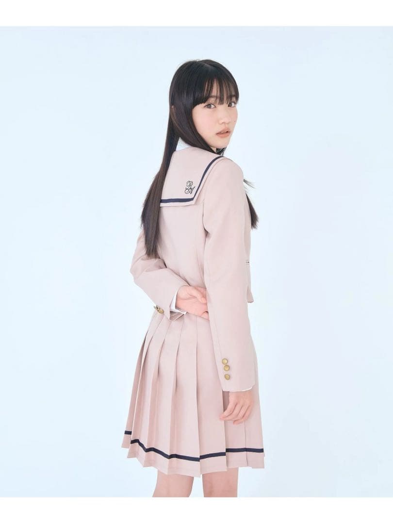 レピピ　卒服　2025