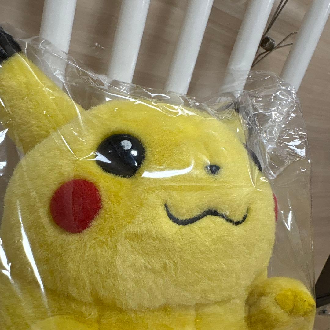 平成レトロ初代ピカチュウ ぬいぐるみＴＯＭＹチャック付き