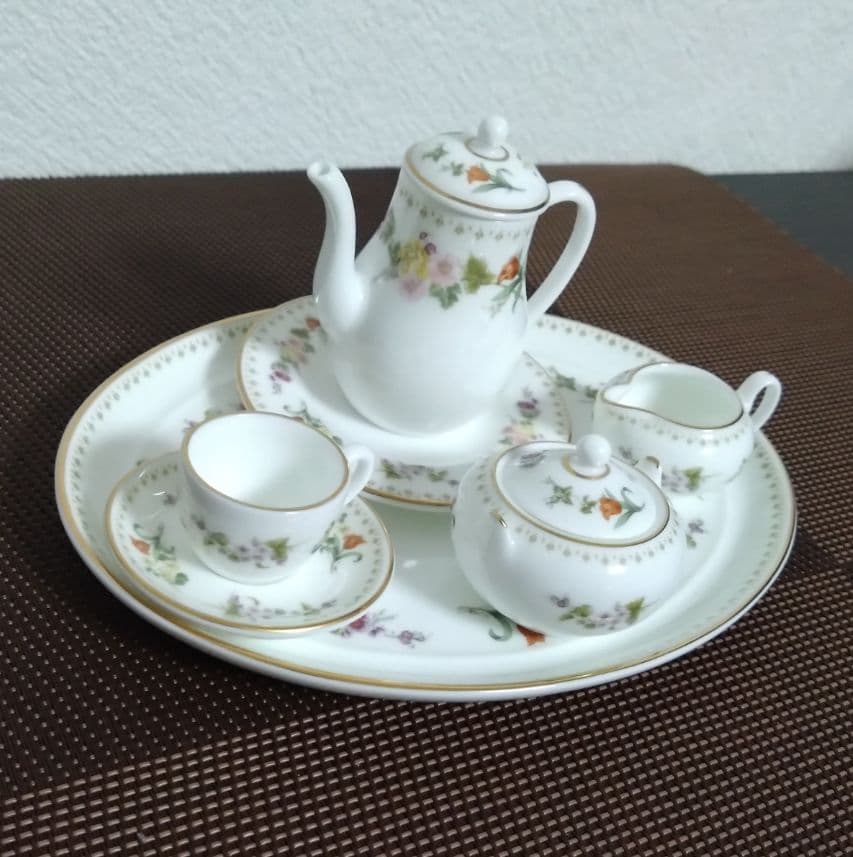 ウェッジウッド・ミラベル ミニチュアセット