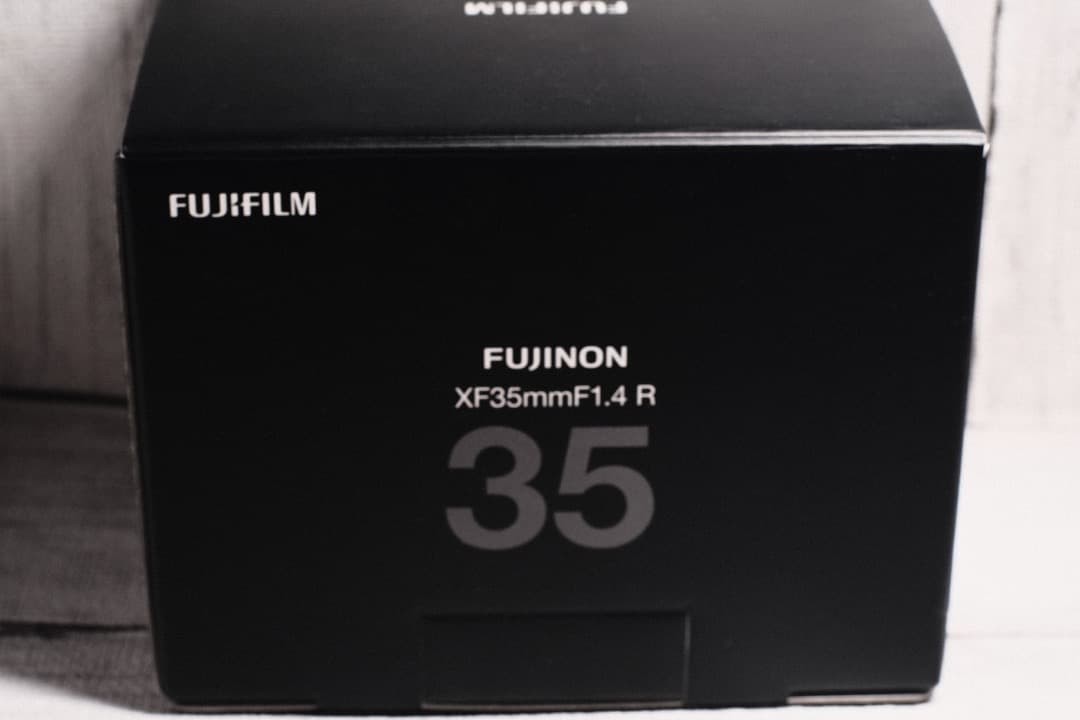 レンズ(単焦点) FUJIFILM XF 35mm f/1.4 R SUPER EBC