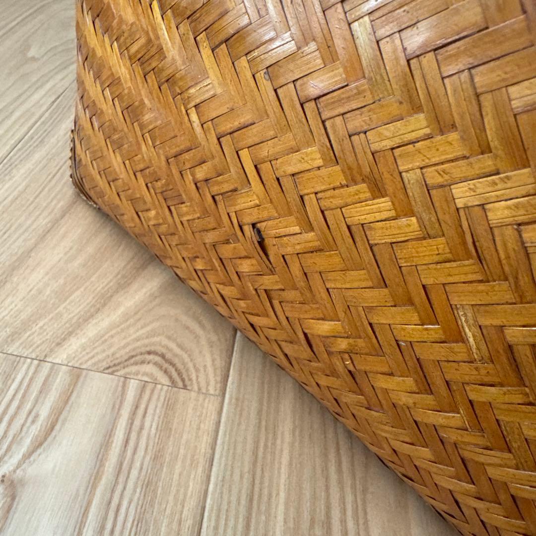 古道具　竹の市場かご　竹籠　篠竹　鈴竹　買い物かご　ヴィンテージ 竹細工