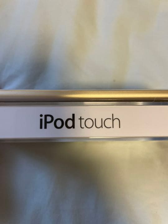 iPod touch 16GB ゴールド