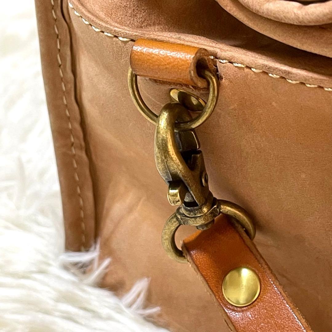 Laluce　ラルーチェ　バゲットバッグM　normal　ヌメ革　革タグ　肩紐