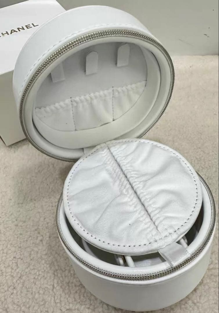 新品正規箱付きChanel シャネル ジュエリーケース