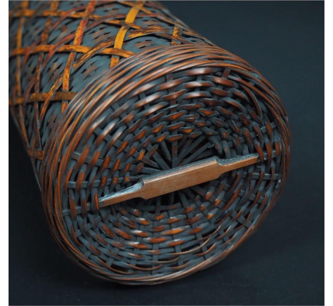 送料無料　嵯峨竹　虎斑竹・煤竹使用　花生け　花籠