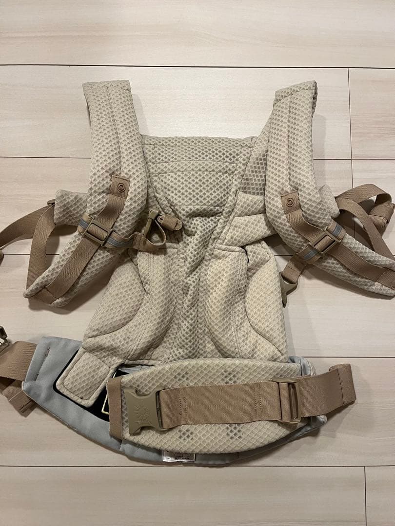 ⭐︎早い者勝ち　エルゴベビー オムニブリーズ 【カラー:サンドベージュ】