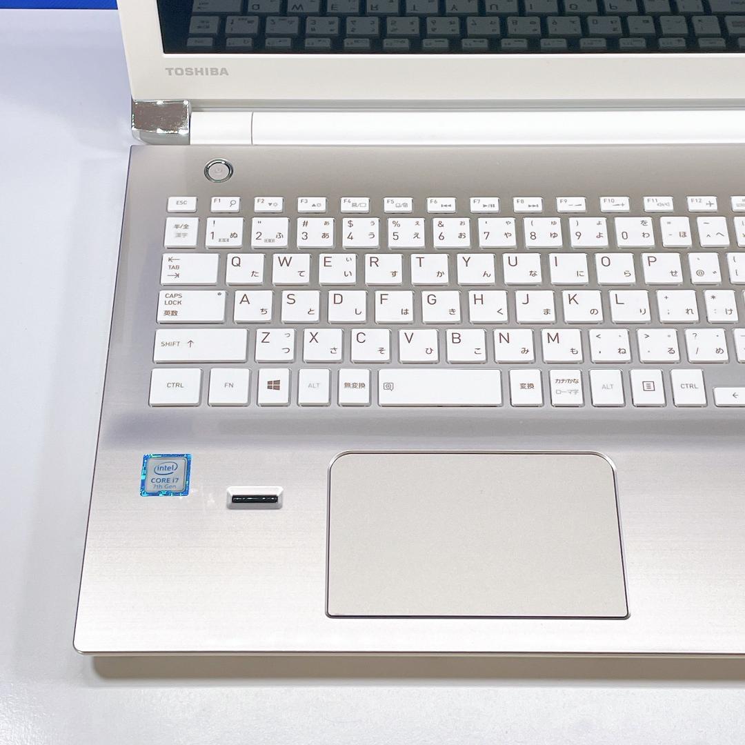 ブルーレイ見れる✨Corei7＆SSD✨バッテリー◎✨薄型ノートパソコンカメラ付