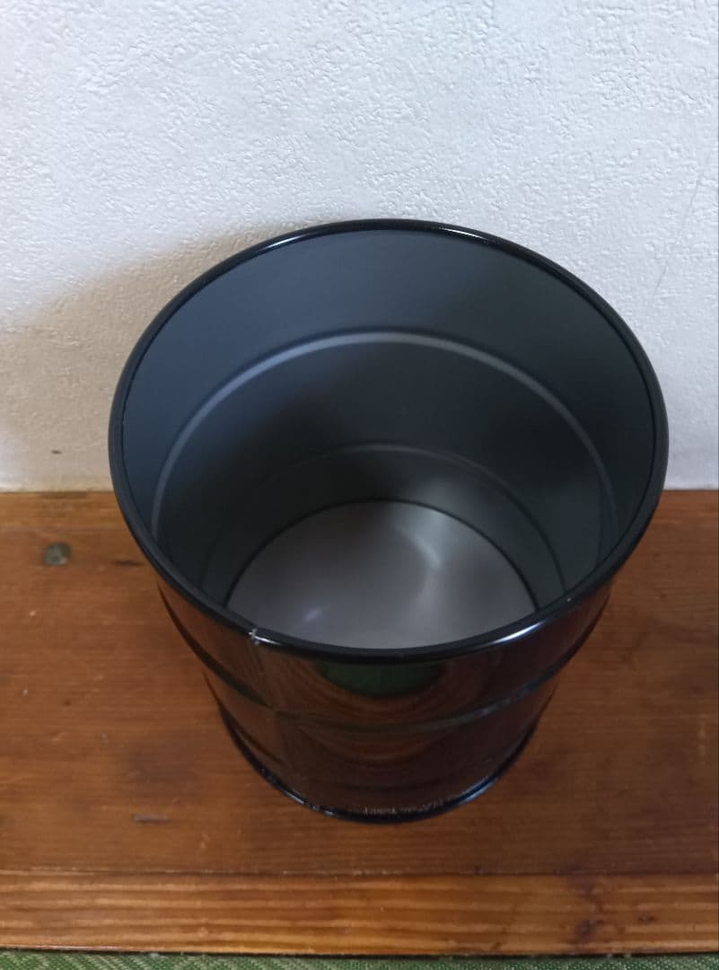 ポパイ（POPEYE）　缶　ペン立てか灰皿