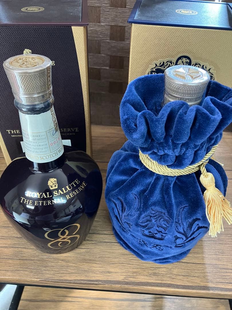 み*み様 レア終売品　 Salute 21年　ロイヤルサルート21 2