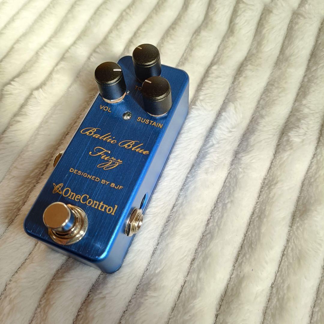 ギター OneControl Baltic Blue Fuzz