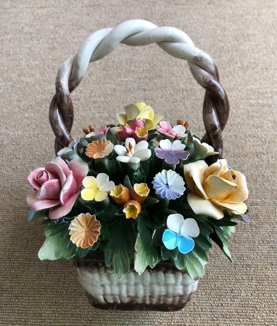 カポディモンテ 陶花　イタリア製