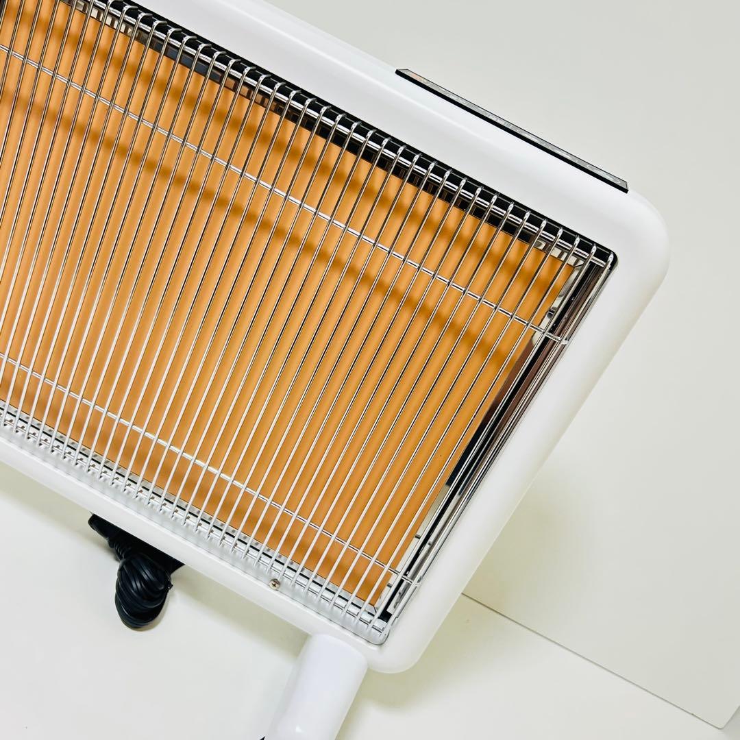 【美品】サンルミエ 遠赤外線暖房器 パネルヒーター　E800L-TM2 ホワイト