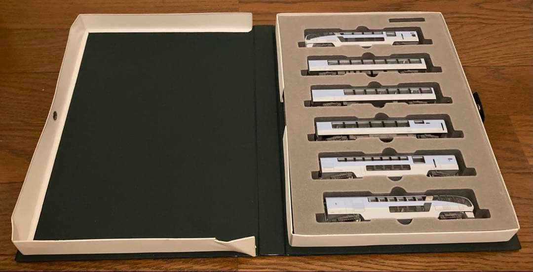 【SALE】10-177 251系　\"スーパービュー踊り子\"直流特急形電車