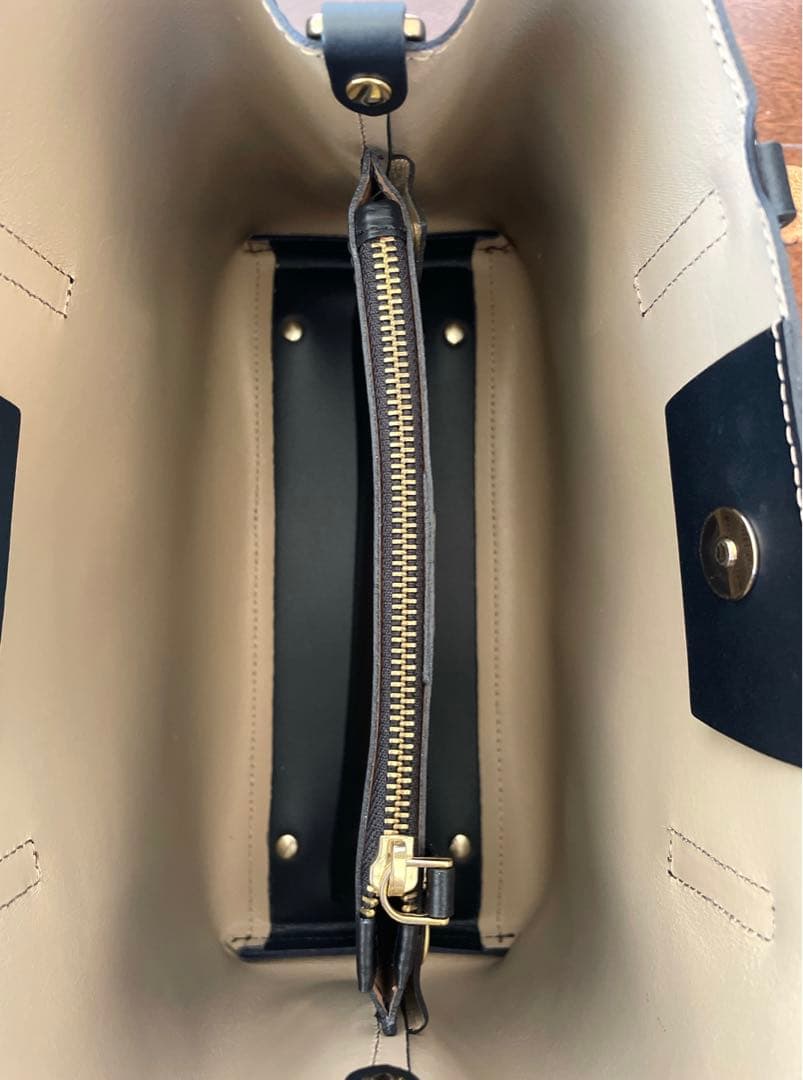 GIANNI NOTARO ジャンニノターロ レザー ハンド ショルダー バッグ