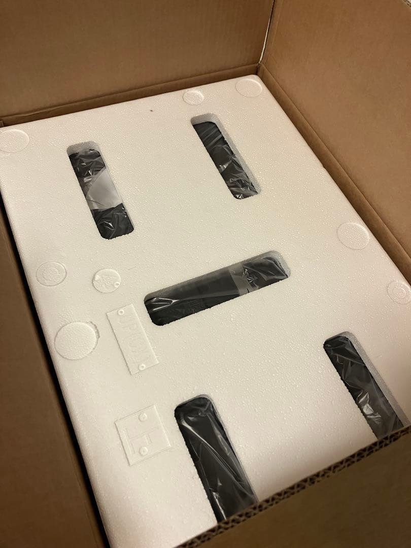 ポータブル冷蔵冷凍庫 IPD-4A-B 40L