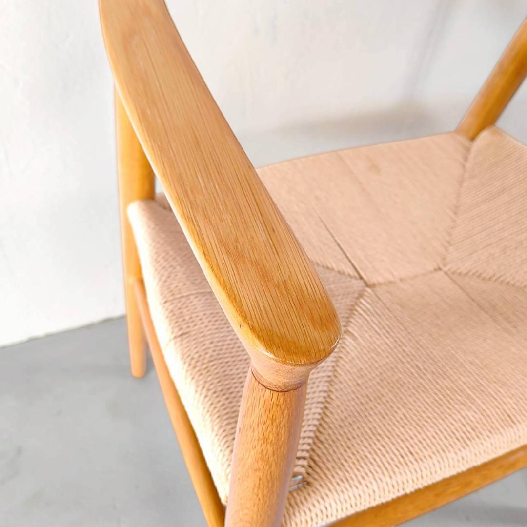 ①無印良品 オーク材 ペーパーコード アームチェア