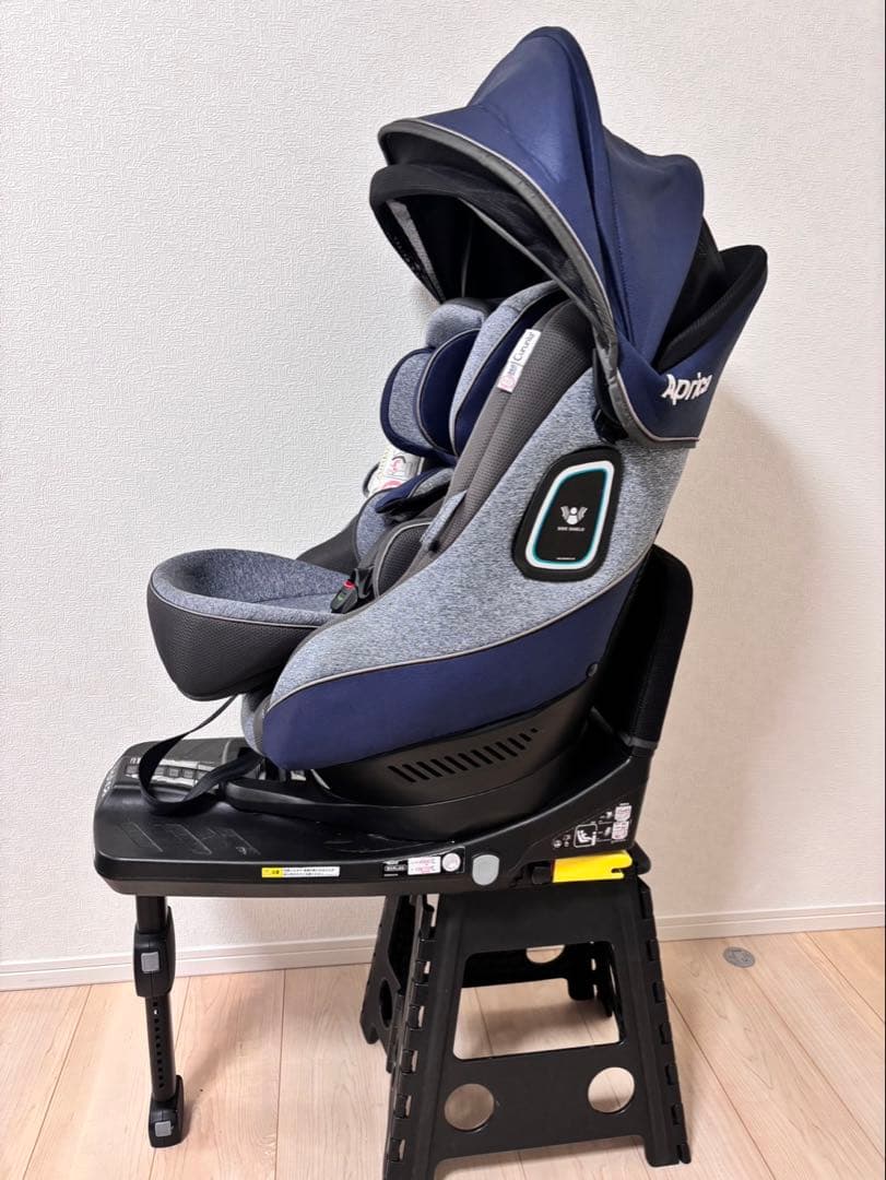 ※最終値下げ　美品　アップリカ　クルリラプラス 360°セーフティ　ISOFIX
