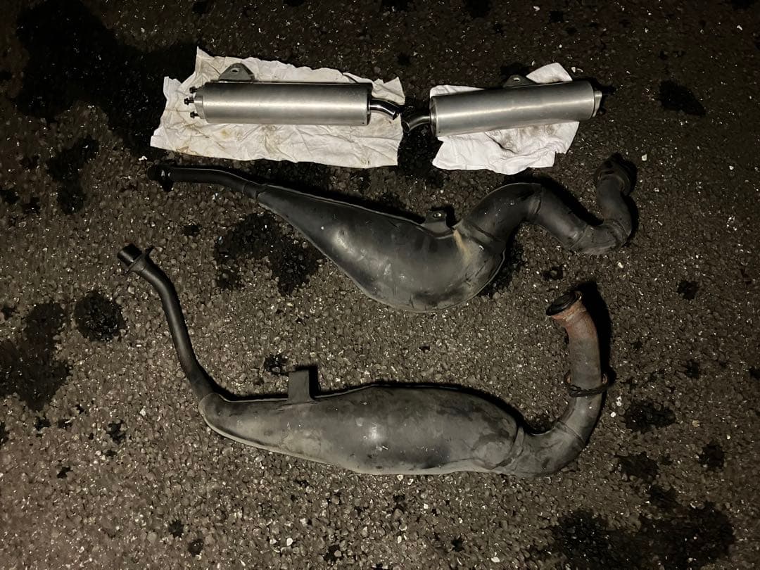 NSR250R MC28？ 純正マフラー