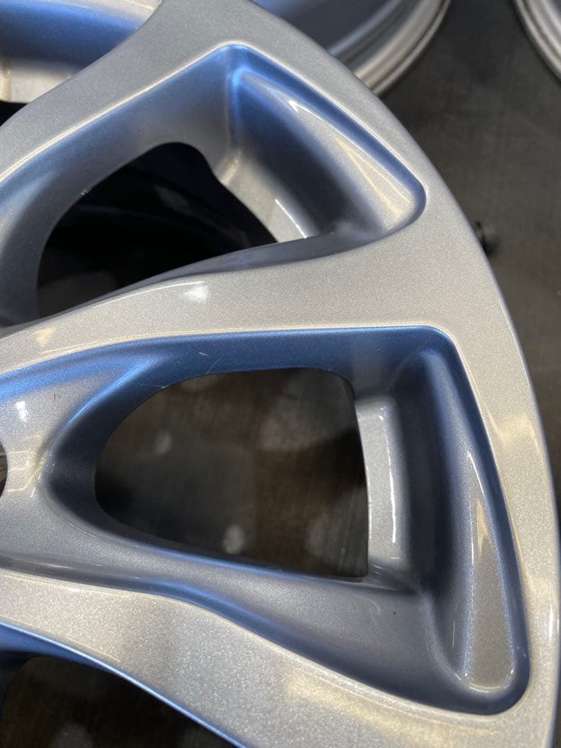 15インチアルミホイール