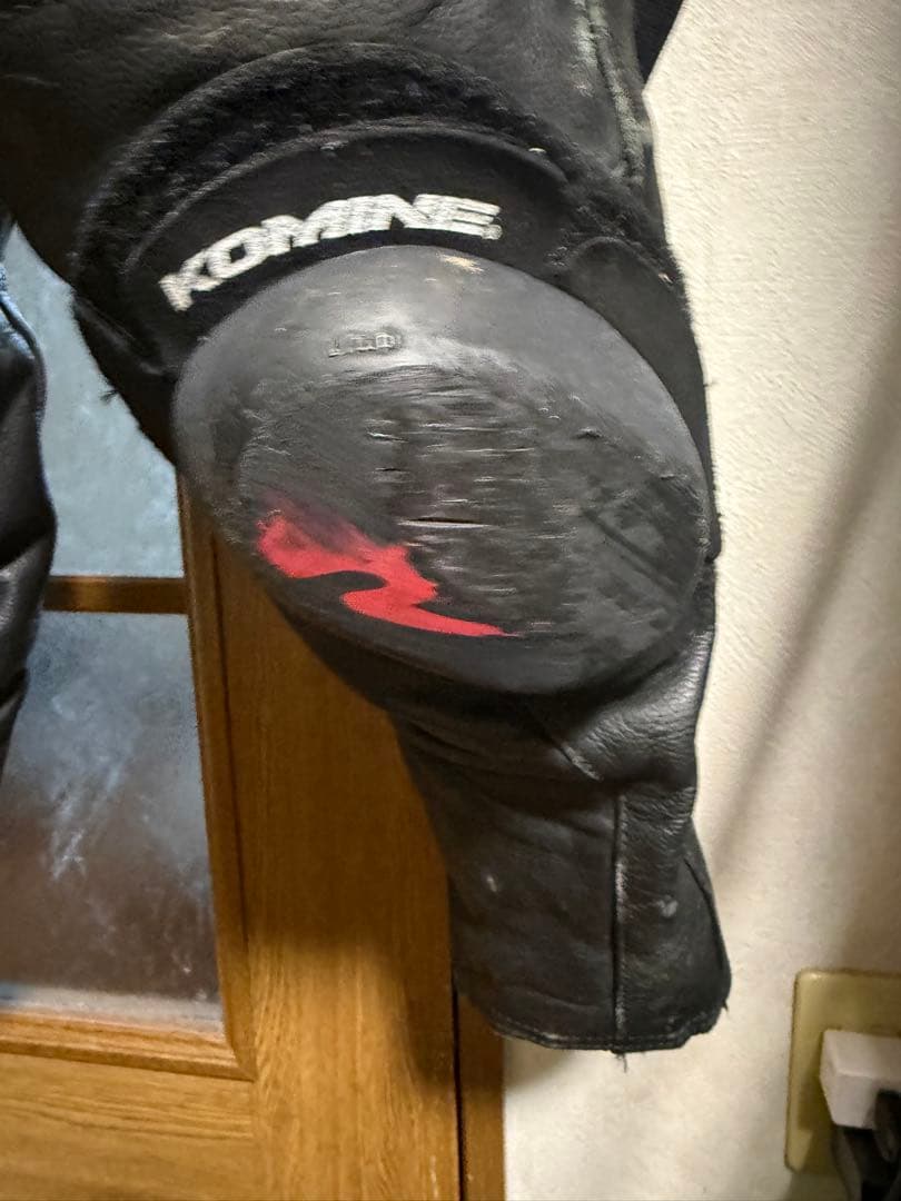 KOMINE レーシングスーツ　サイズ4XLB